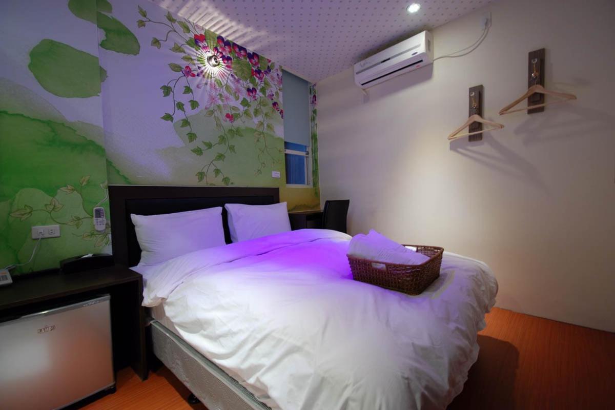 Happiness Inn Taipei Exterior foto